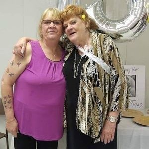 Meet your Posher, Debbie